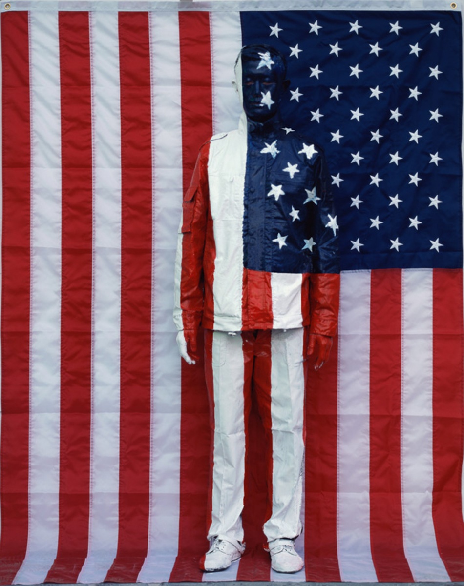 American Flag, 2007. © Liu Bolin.  Tous les droits réservés. 