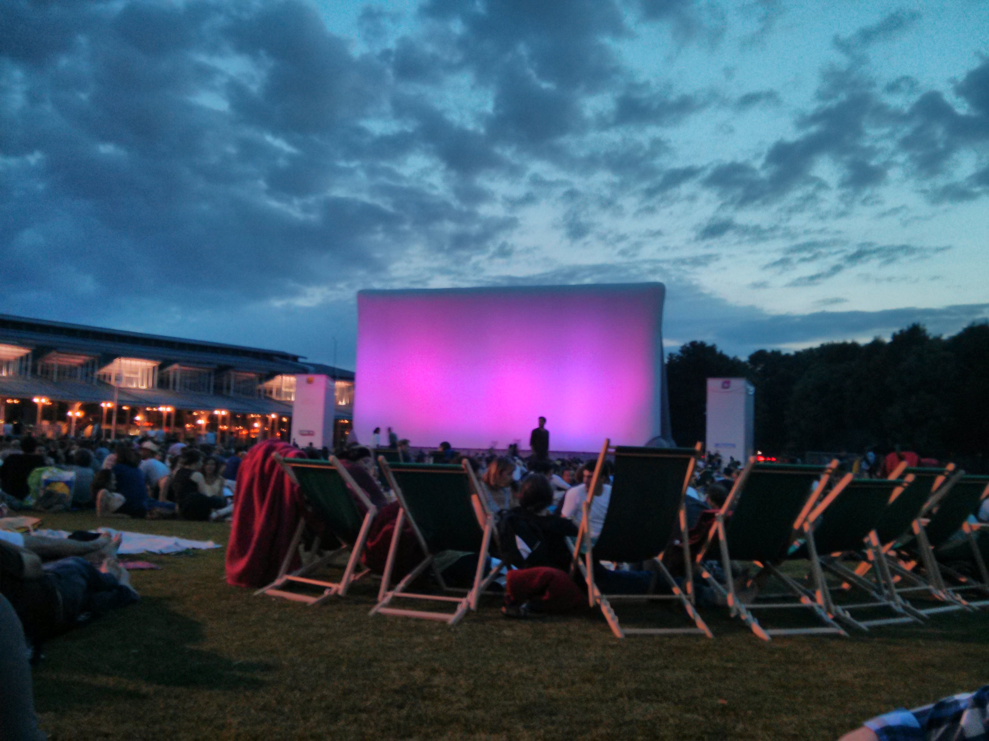 Le cinéma plein air de La Villette revient cet été avec une - Cinéma En Plein Air à La Villette