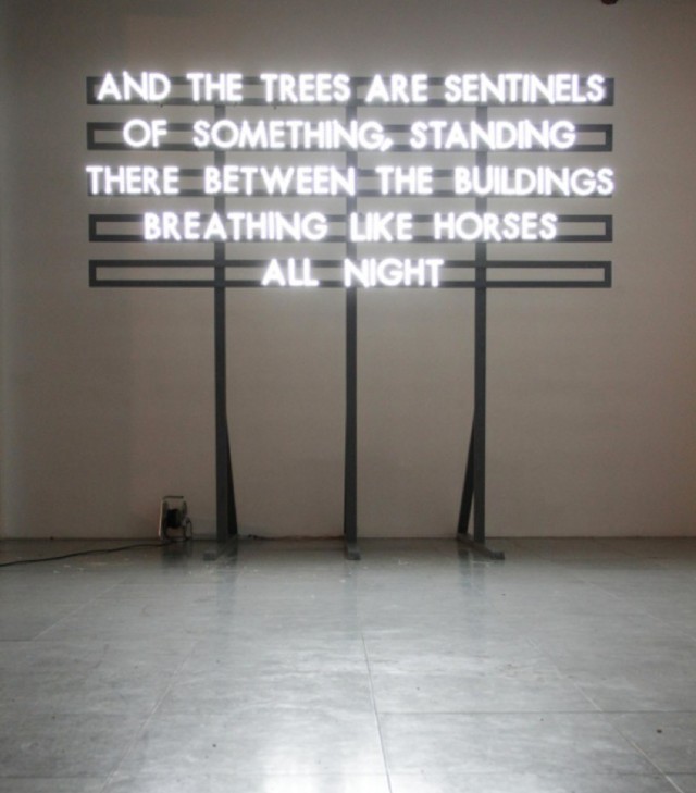 © Robert Montgomery. Tous les droits réservés. 