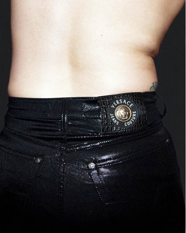 © Olivia Locher. Tous les droits réservés. Delaware : Interdiction de porter des pantalons qui sont “près du corps” autour de la taille 
