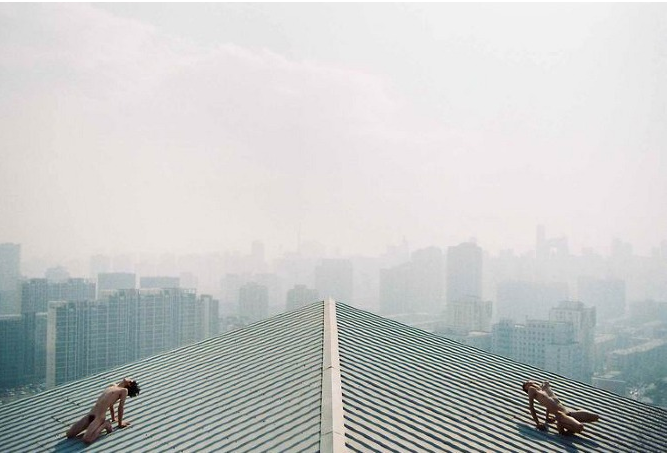 © Ren Hang. Tous les droits réservés.