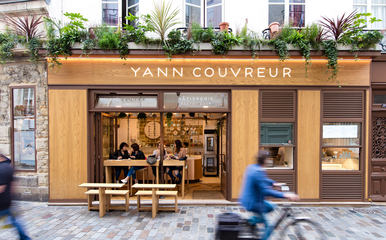 Yann Couvreur ouvre son YC café aux Galeries Lafayette Gourmet